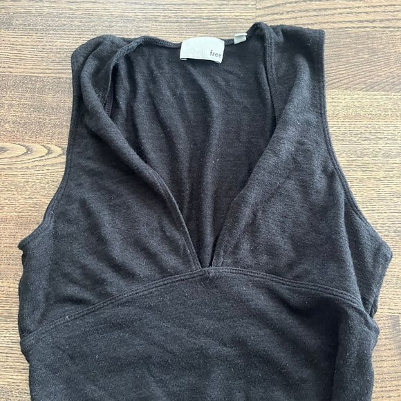 Two Black Crop Tops - Picture 3 of 4